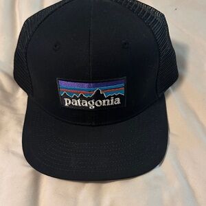 Patagonia Black and Blue Logo Cap Bran New